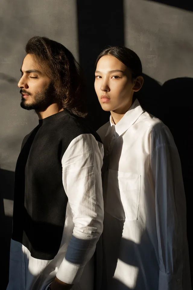 ADAT JAWA 23 pexels-ba-tik-3754179.webp